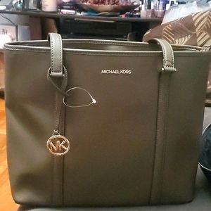 michael kors bag